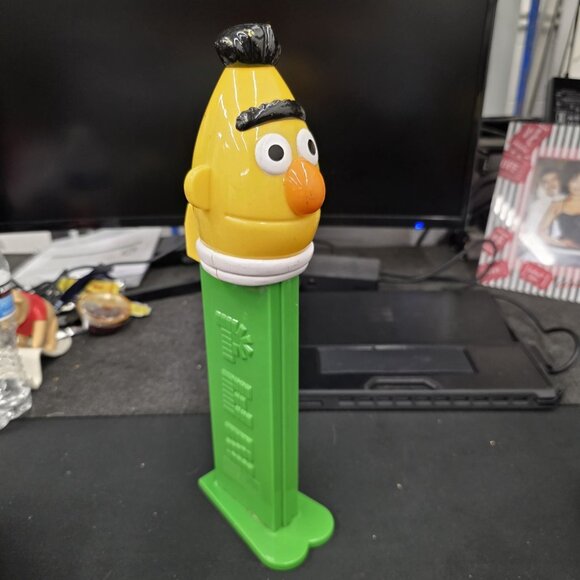 Sesame Street Bert Giant Pez Musical Dispenser over 12 inches tall - Picture 5 of 5